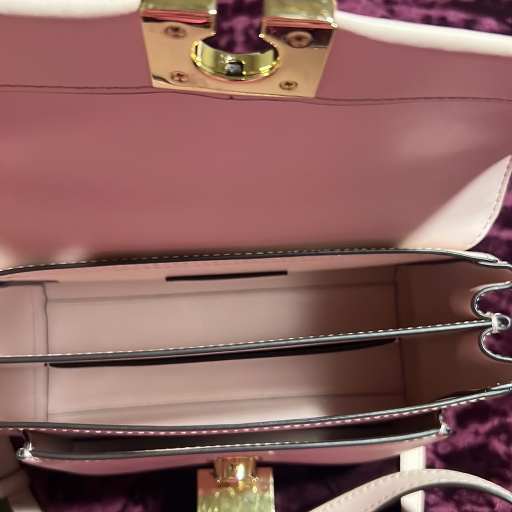 Pink Michael kors crossbody - Picture 4 of 4